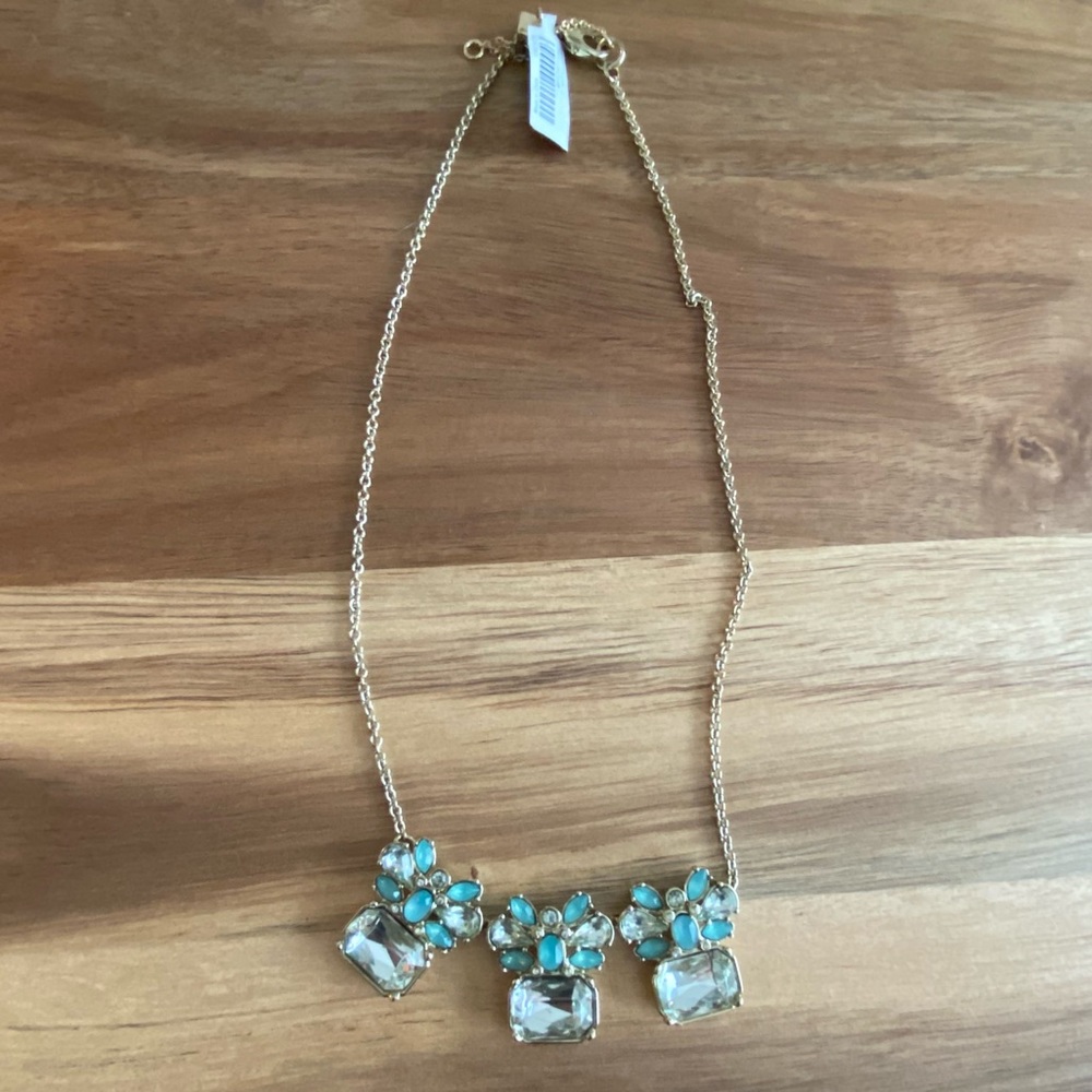 Banana Republic gold and aqua necklace. - Picture 6 of 11
